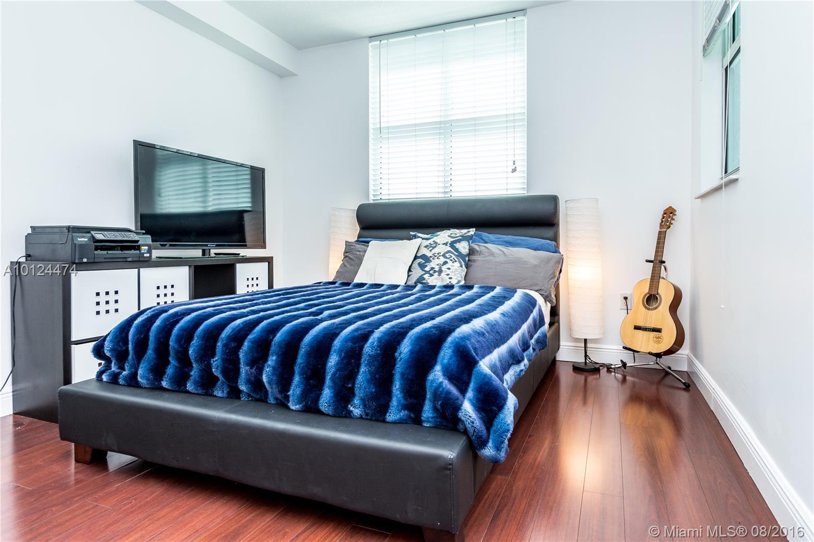 Vue/Brickell - Residential Lease