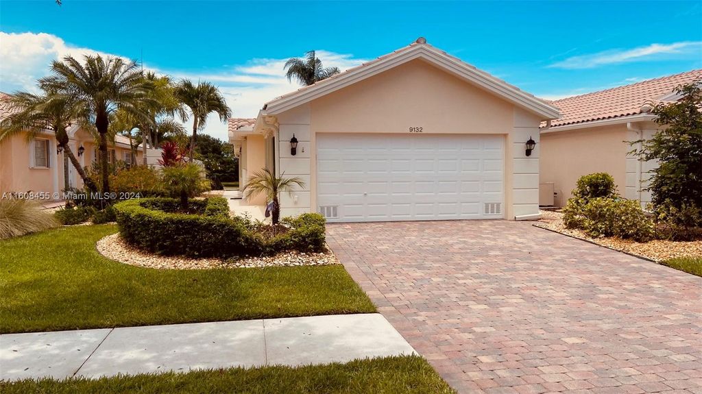 Photo of 9132 SE Retreat Dr #9132, Hobe Sound, FL 33455 (MLS # A11608455)