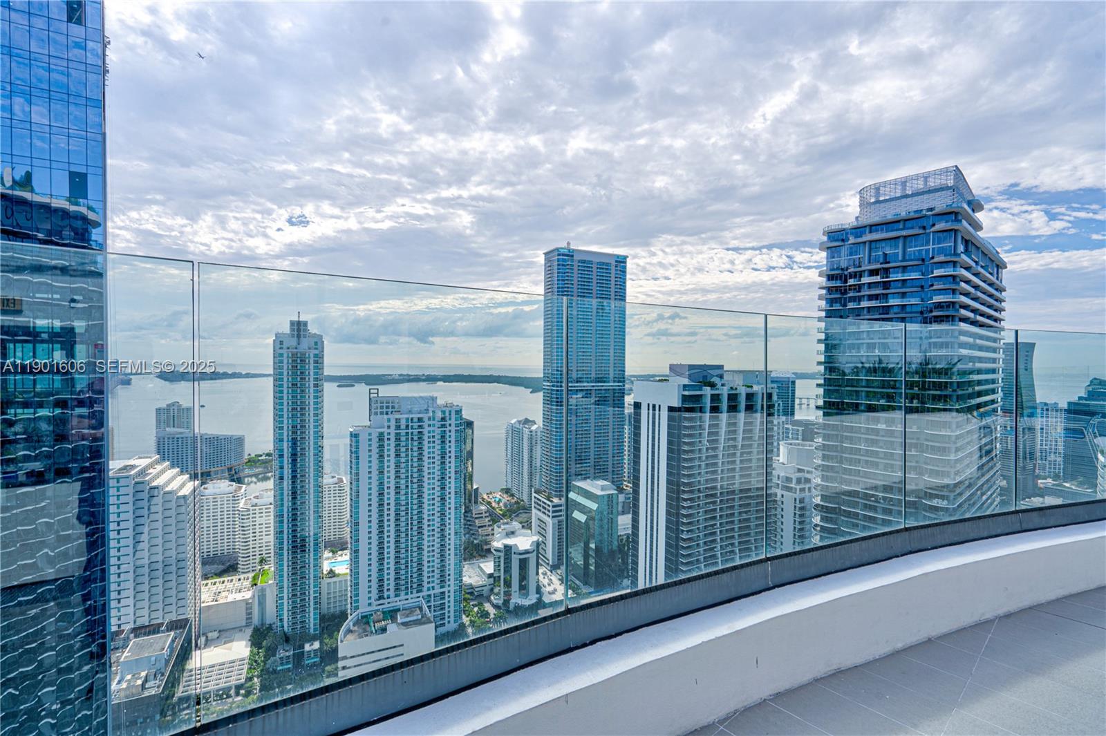 BRICKELL HEIGHTS EAST CON - Residential