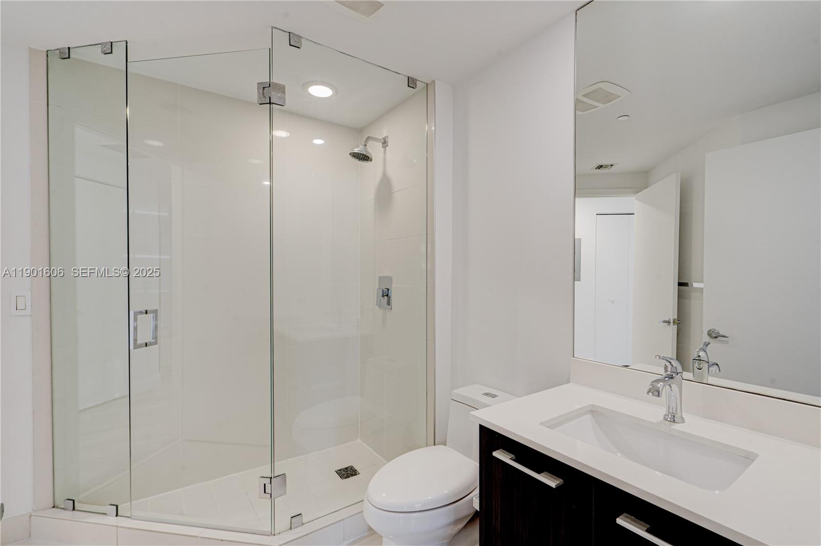 BRICKELL HEIGHTS EAST CON - Residential