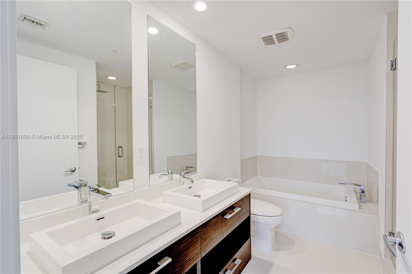 BRICKELL HEIGHTS EAST CON - Residential