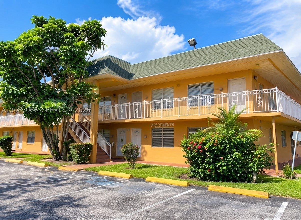 291 NW 177th St C-201