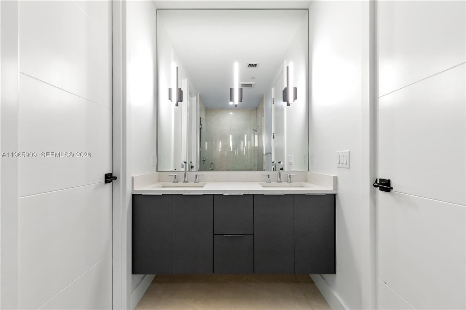 CROISSANT PARK - Residential