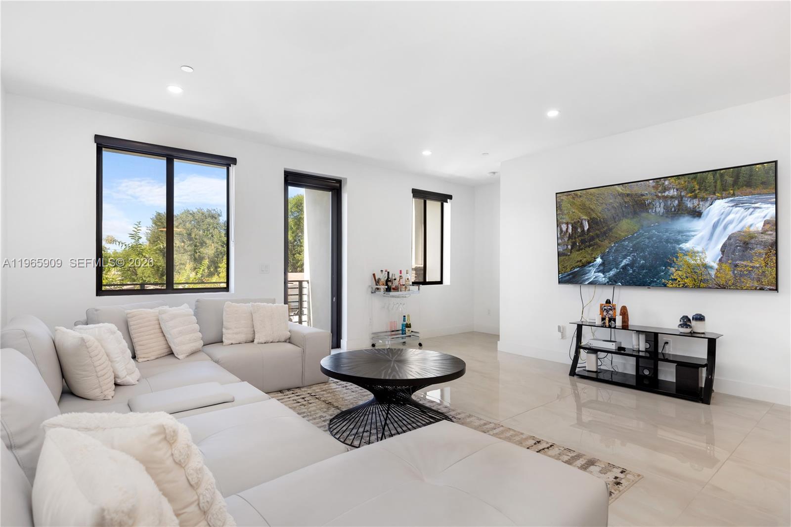 CROISSANT PARK - Residential