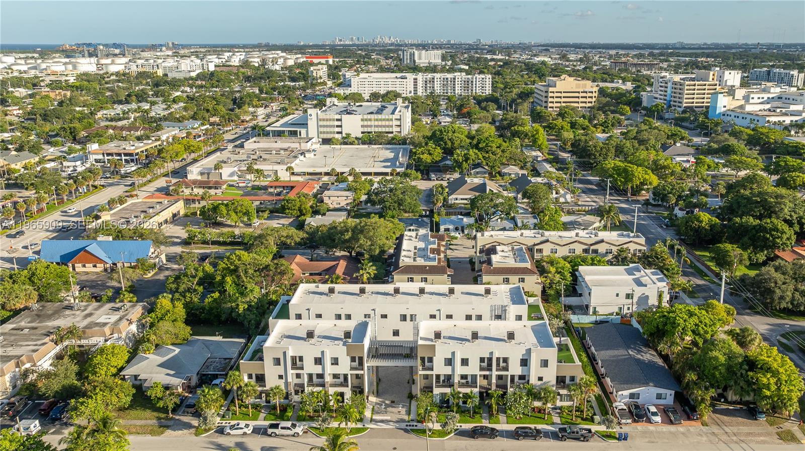 CROISSANT PARK - Residential