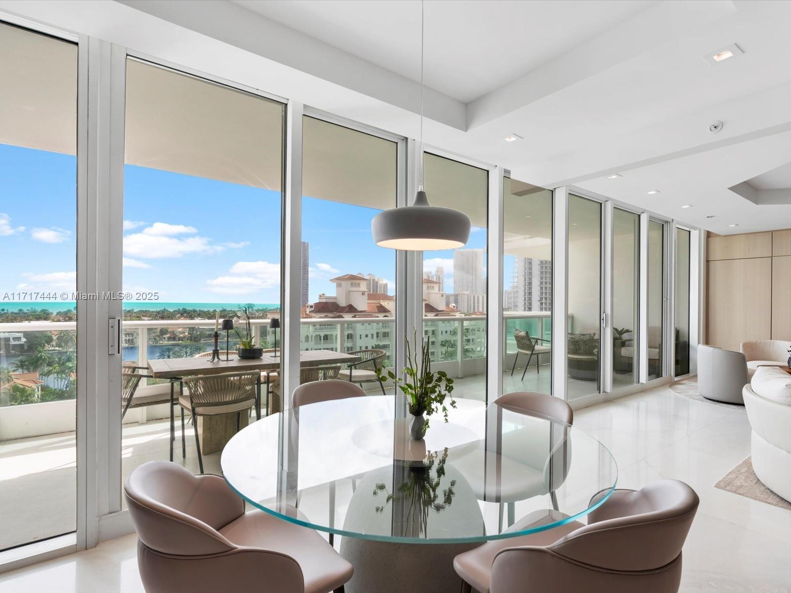 TOWERS OF PORTO VITA-SOUT - Residential