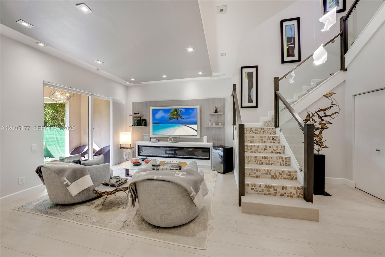 THREE ISLANDS 3RD SECTION - Residential