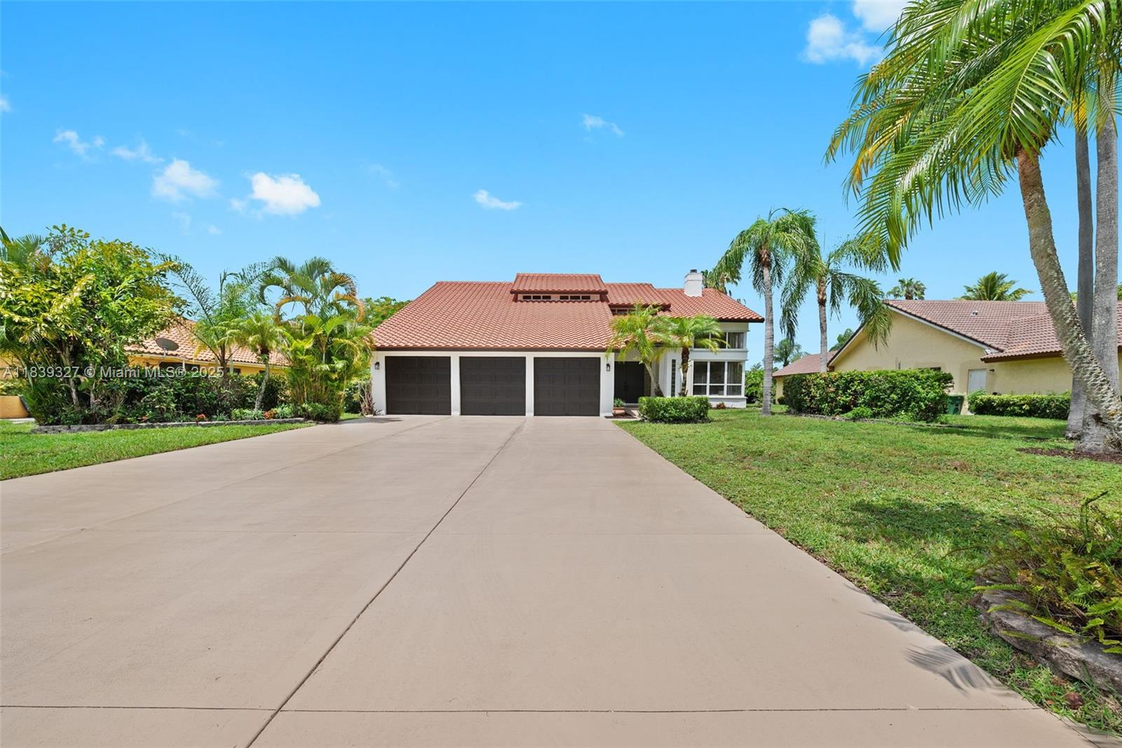Located on nearly half an acre of prime golf course frontage within the desirable Woodmont Estates, this 3 bedroom + 3 bath home + a huge multi-purpose room offers over 3,600 sqft of pure serenity. Natural light fills the space, accentuating the new custom chefs kitchen. Ideal for entertaining, this driveway can hold 15+ vehicles! Access the expansive second floor wooden deck to take in magnificent evening skies and sweeping golf course landscapes, oversized pool, and jacuzzi. Additional upgrades include water heater (2024), A/C units (2021 & 2019), pool pump (2024), newer appliances, two fireplaces, and summer kitchen for entertaining. Roof replaced (2006). Access to a 15,000 sqft clubhouse, resort-style pool, fitness center, tennis courts, & 27-hole golf course. Top rated schools!