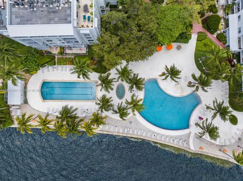 650 NE 64th St G304 Miami FL 33138