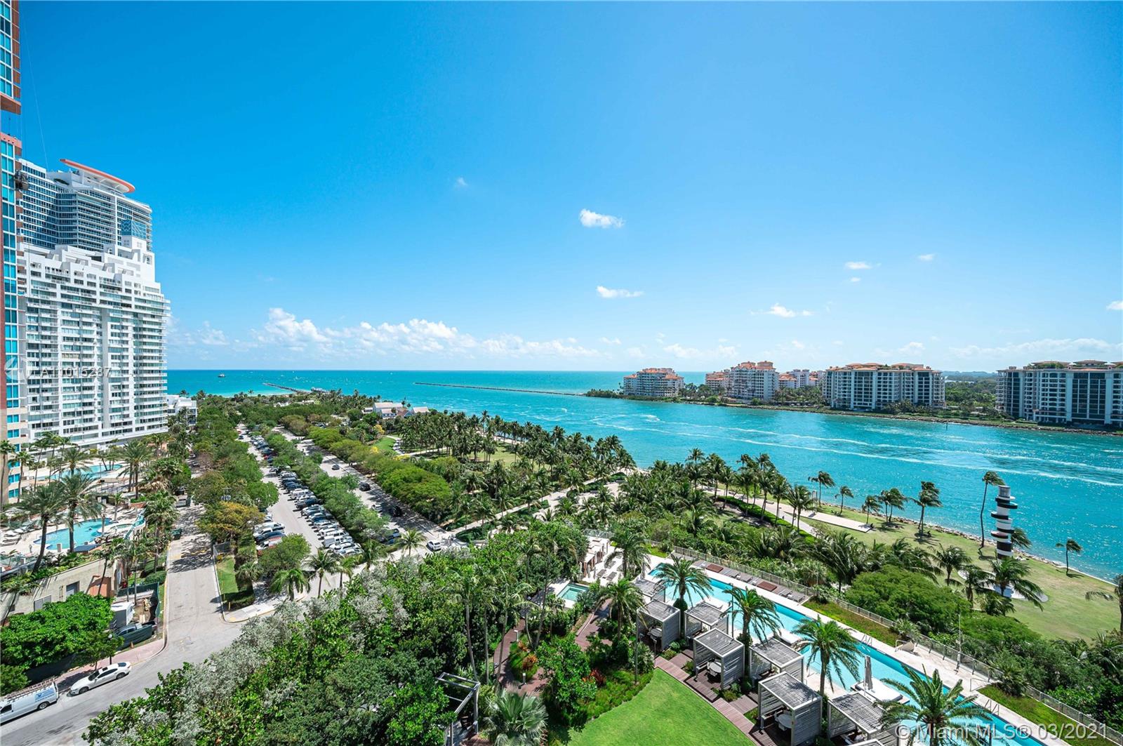 APOGEE CONDO - Residential