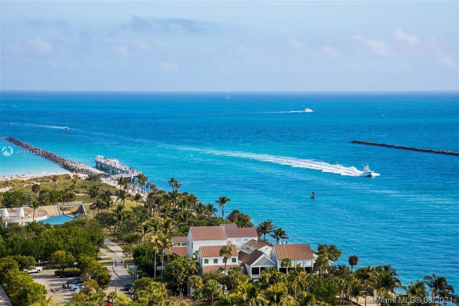 APOGEE CONDO - Residential