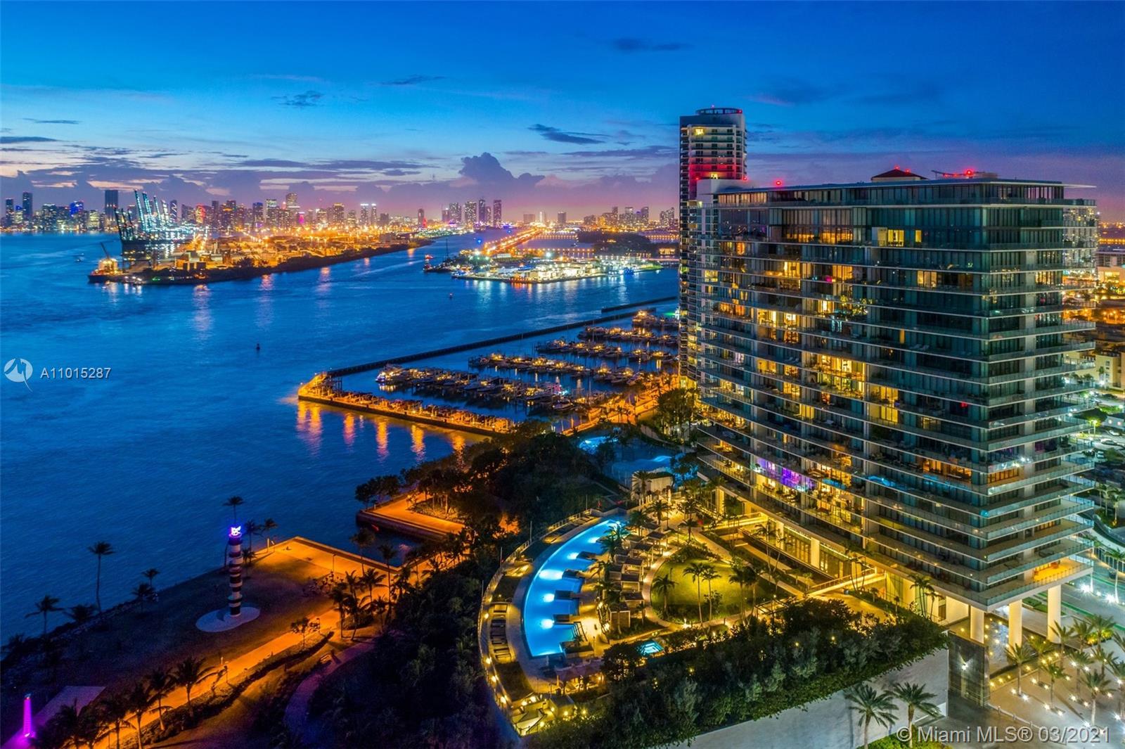 APOGEE CONDO - Residential