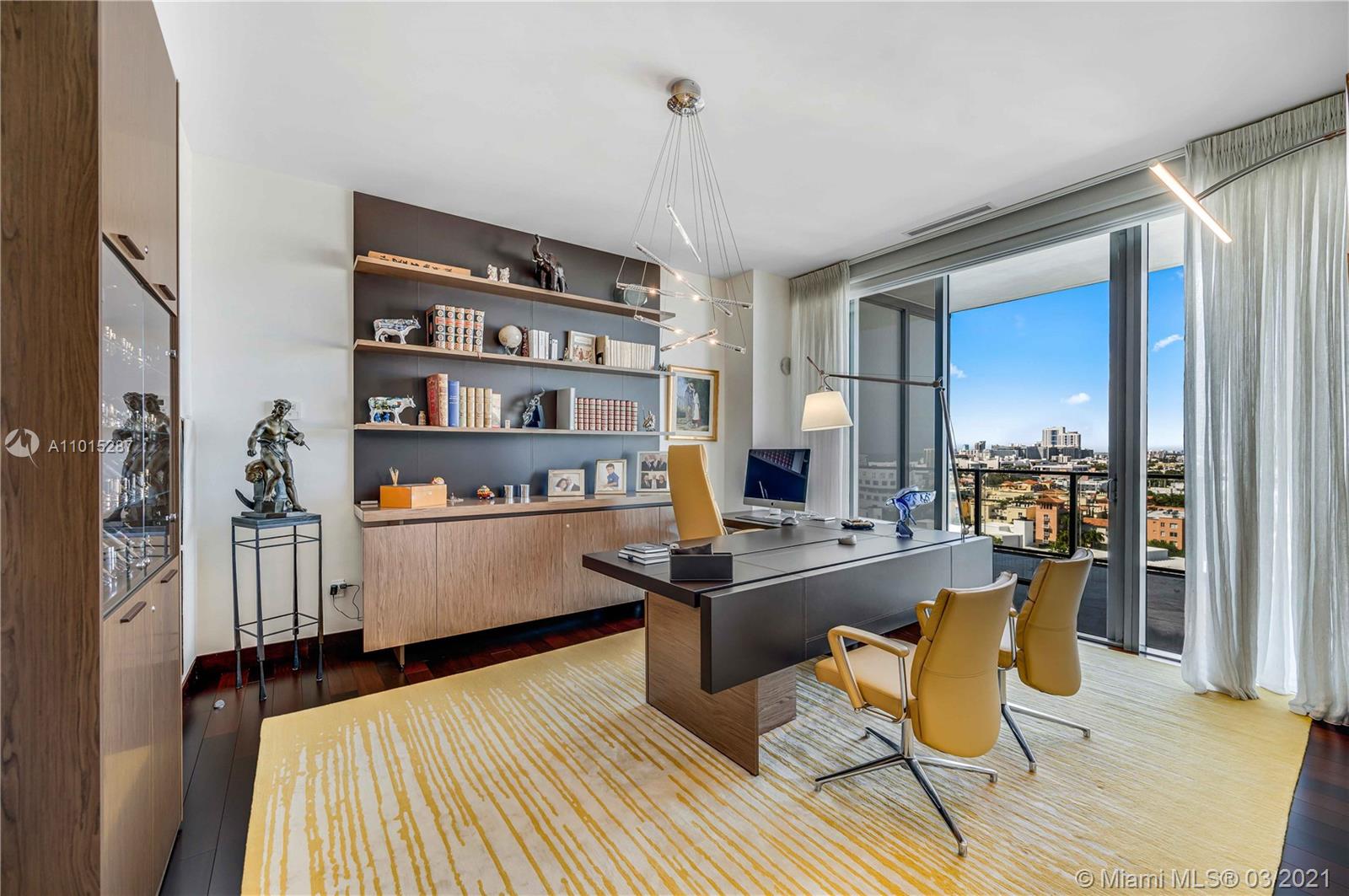 APOGEE CONDO - Residential