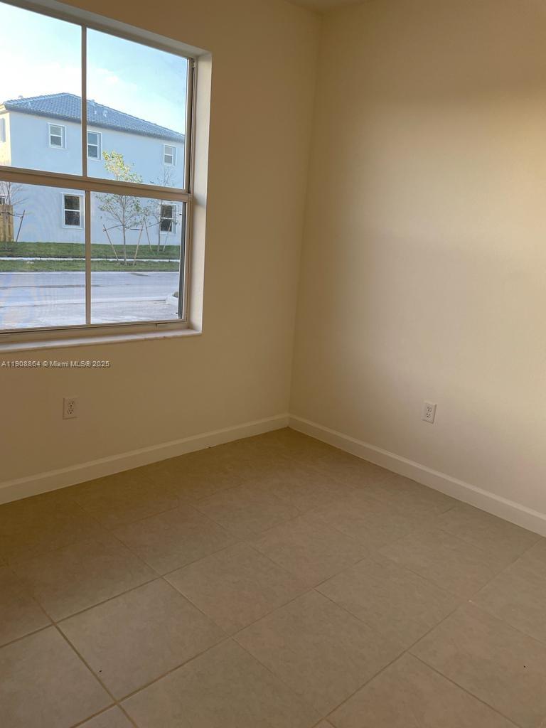 CEDER POINT - Residential