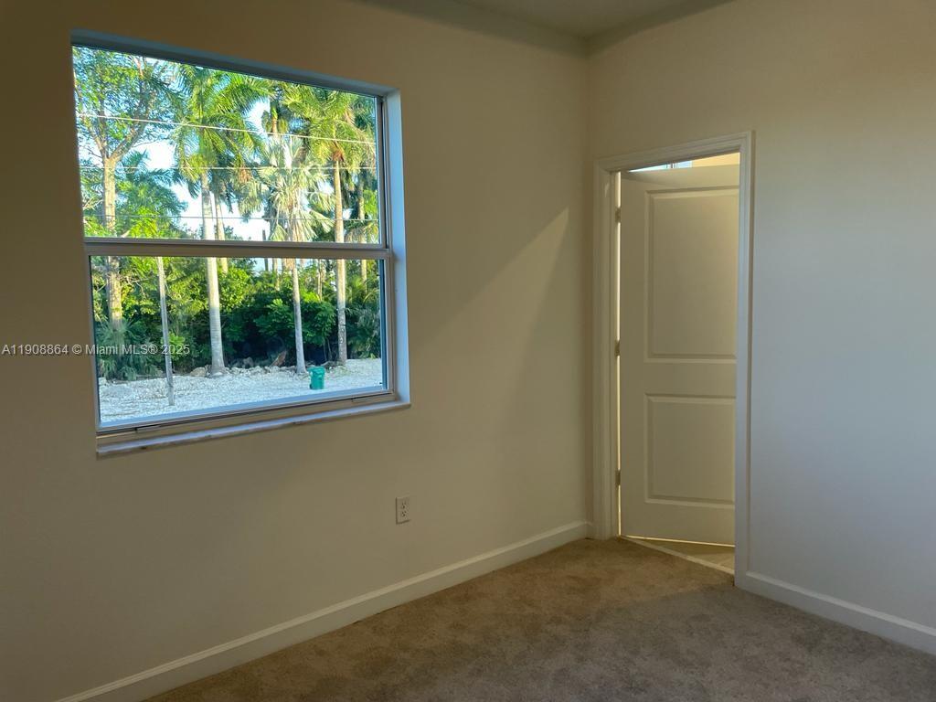 CEDER POINT - Residential