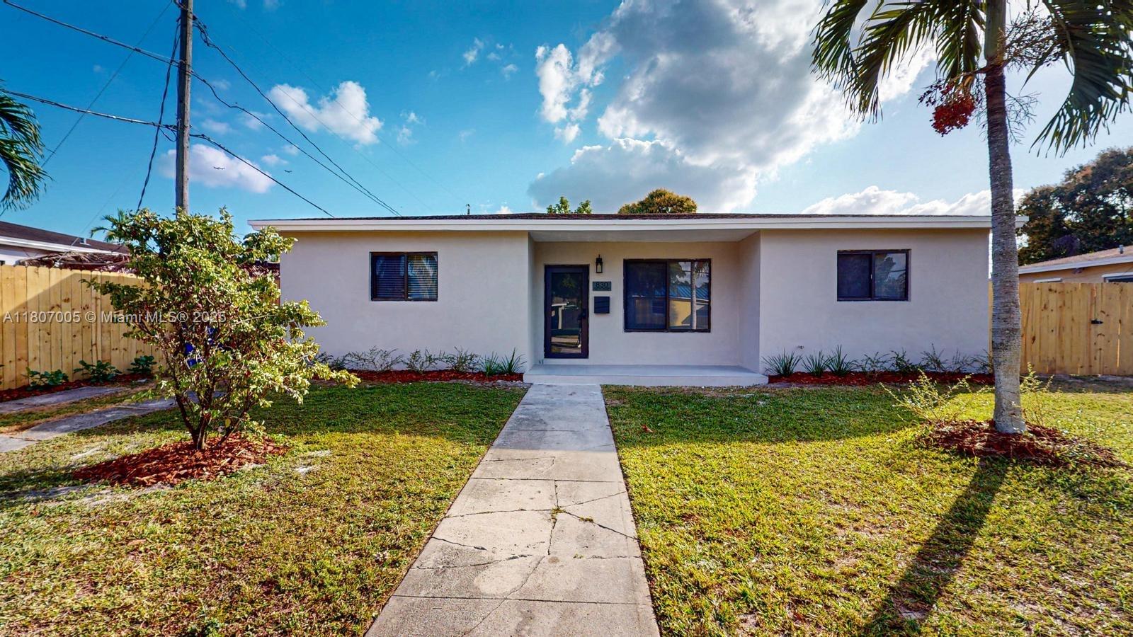 830 Ne 171st St, North Miami Beach, Miami-Dade County, Florida - 3 Bedrooms  
3 Bathrooms - 