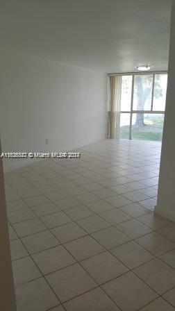 LAS BRISAS@ COUNTRY CLUB - Residential