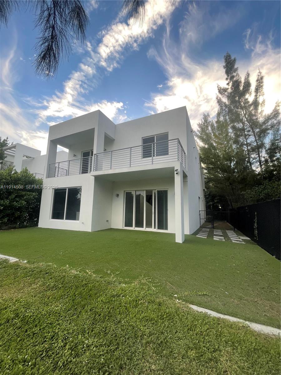 NEOVITA - Residential Lease