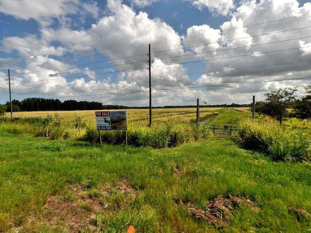 Photo of Orange Ave, Fort Pierce, FL 34950 (MLS # A11350238)