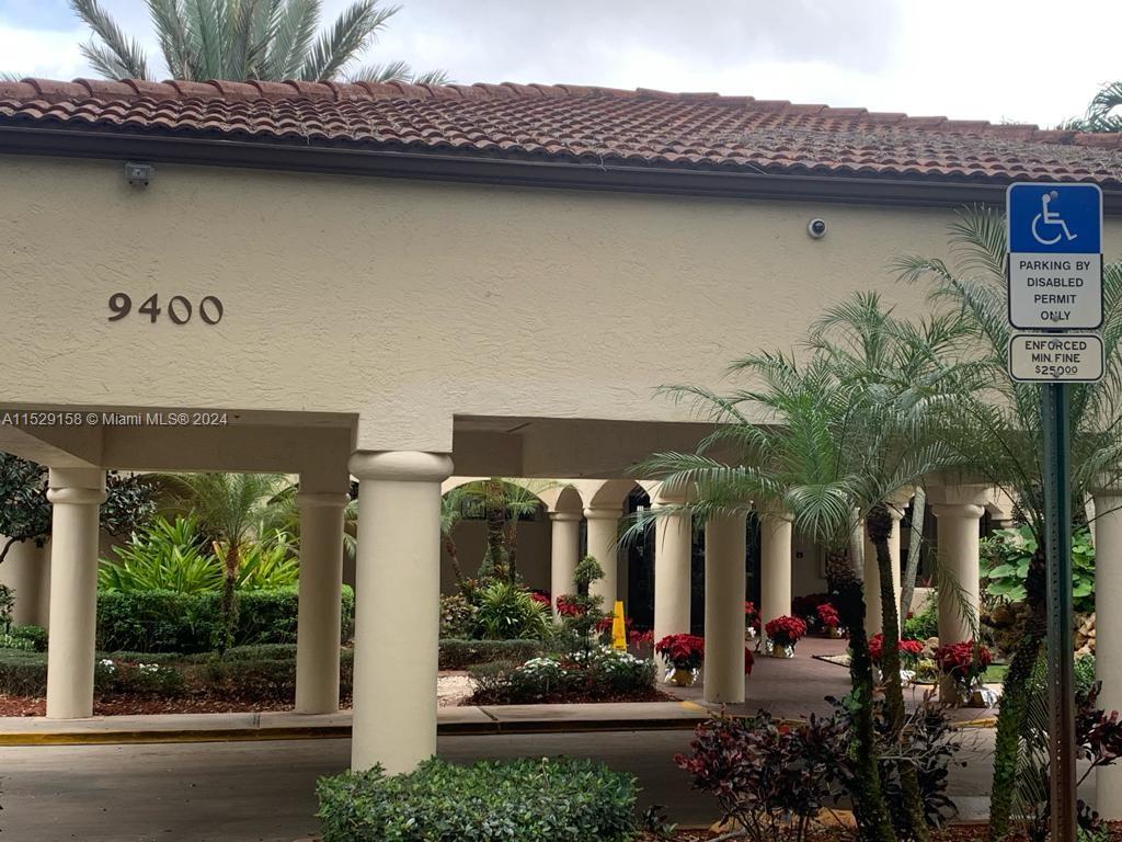 LIVE OAK CONDO ELEVEN - Residential Lease