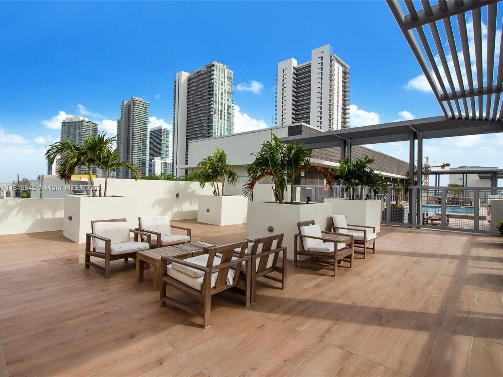 26 EDGEWATER CONDO - Residential Lease