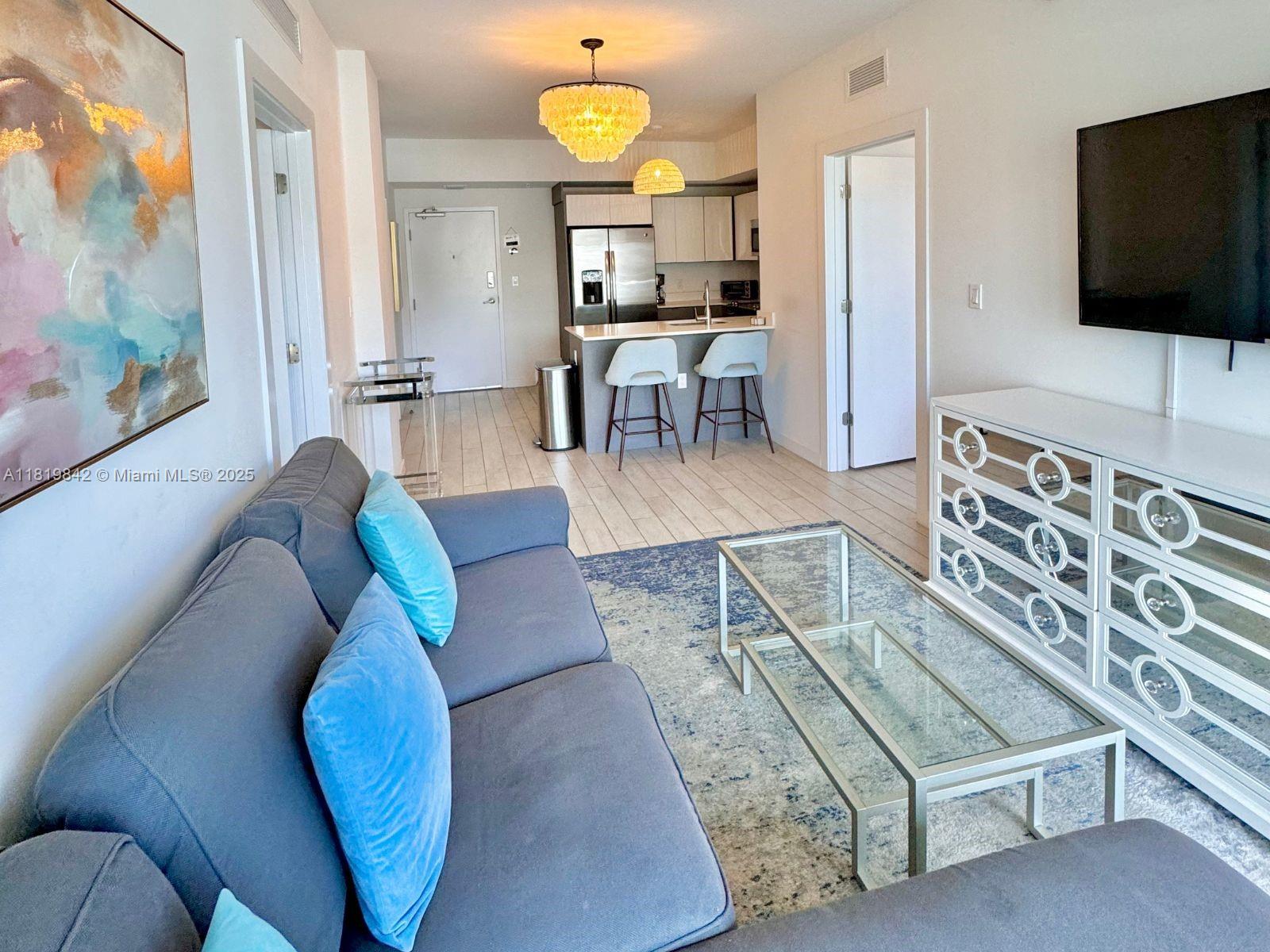 26 EDGEWATER CONDO - Residential Lease