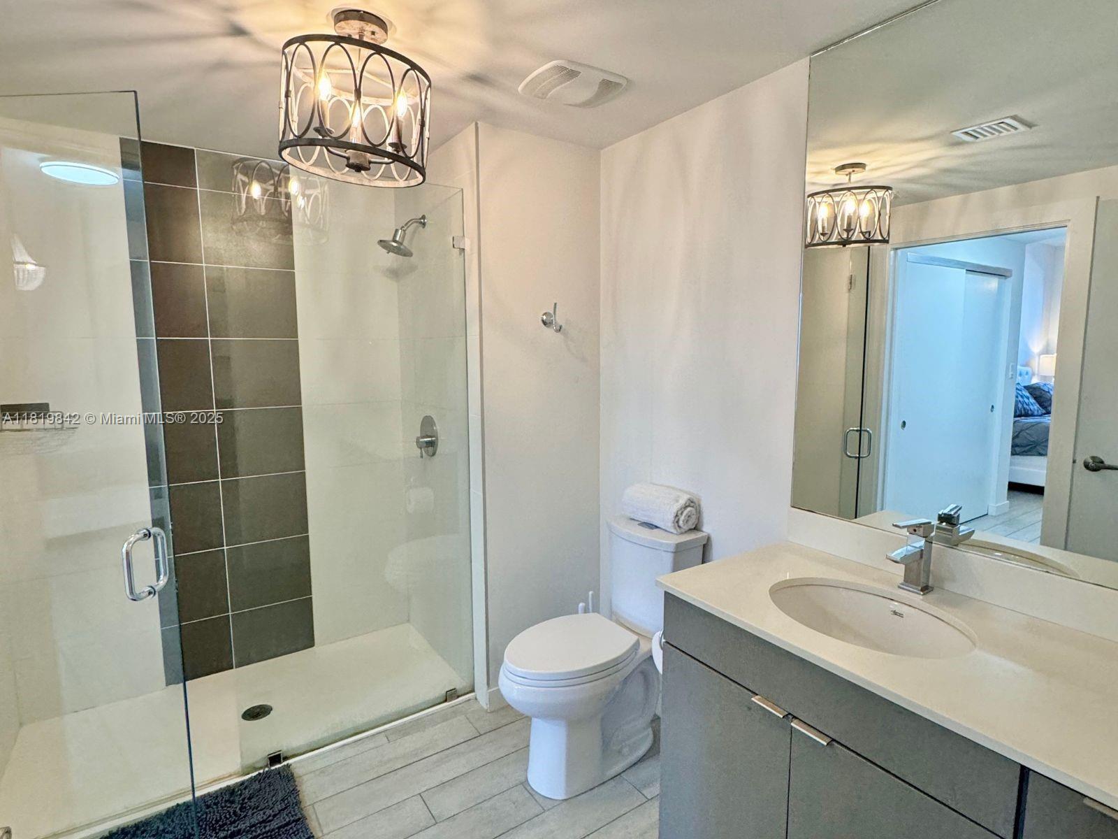 26 EDGEWATER CONDO - Residential Lease