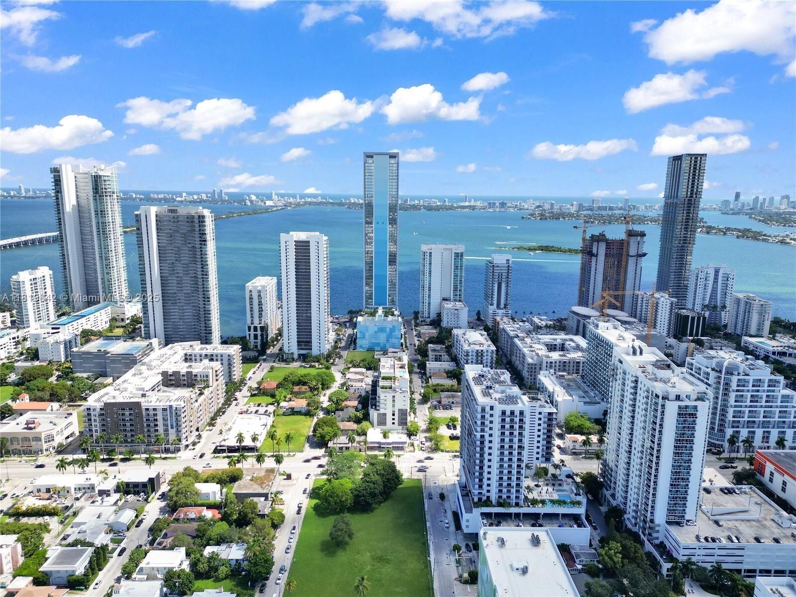 26 EDGEWATER CONDO - Residential Lease