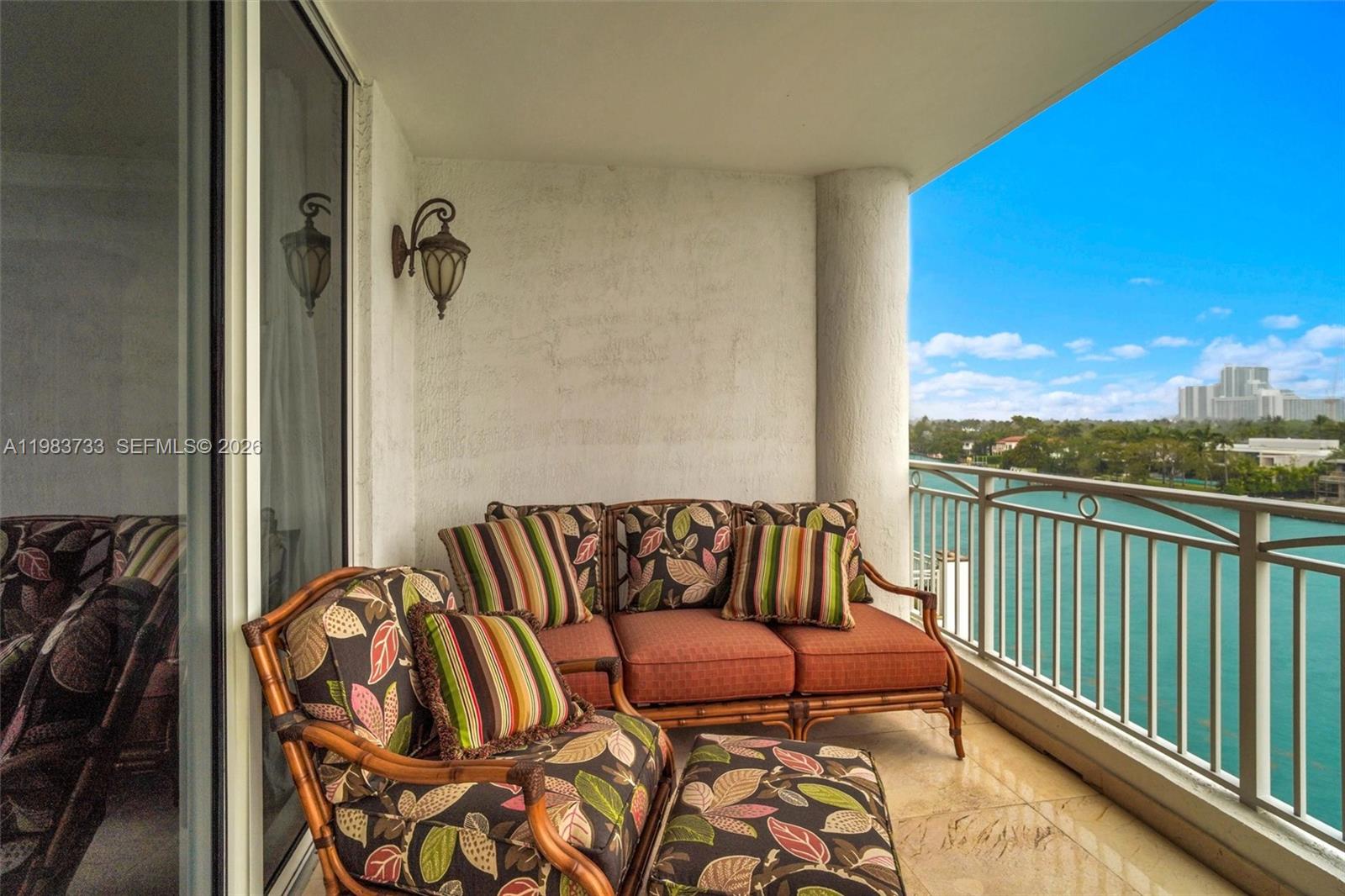 CARROLL WALK CONDO - Residential