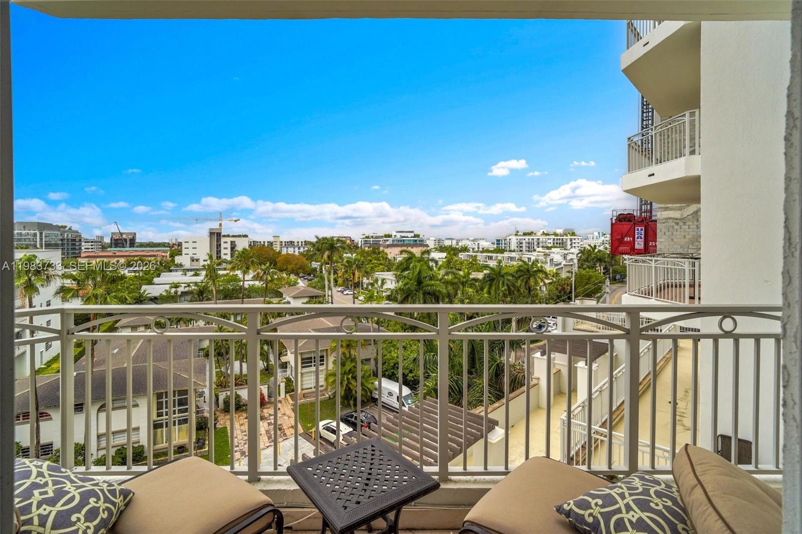 CARROLL WALK CONDO - Residential