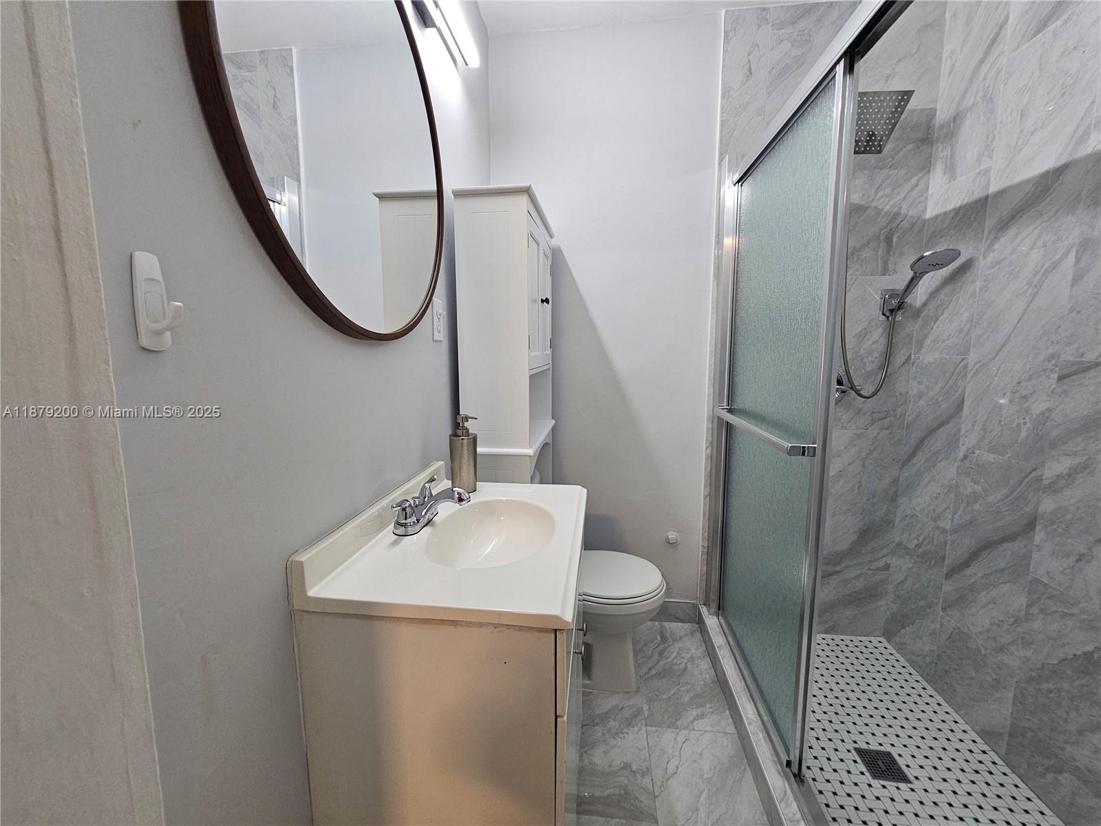 LAWRENCE ESTATES LAND COS - Residential Lease