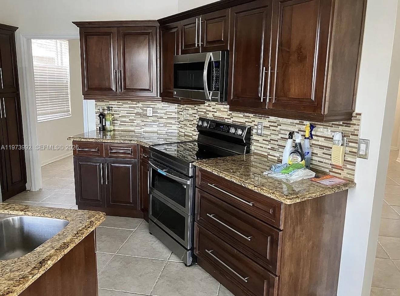 KEYS-GATE NO 1 - Residential