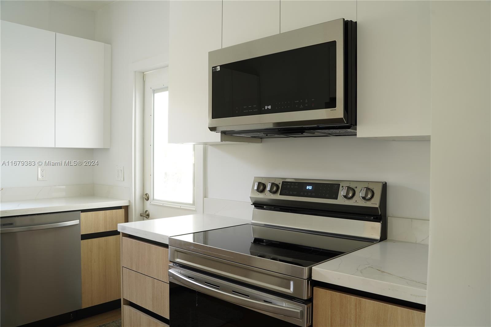 SILVER BLUFF EST-SEC A - Residential