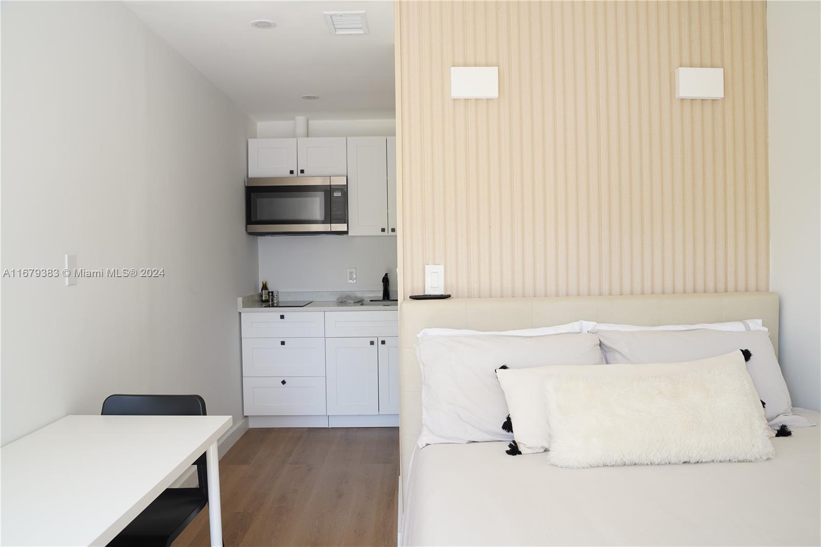 SILVER BLUFF EST-SEC A - Residential