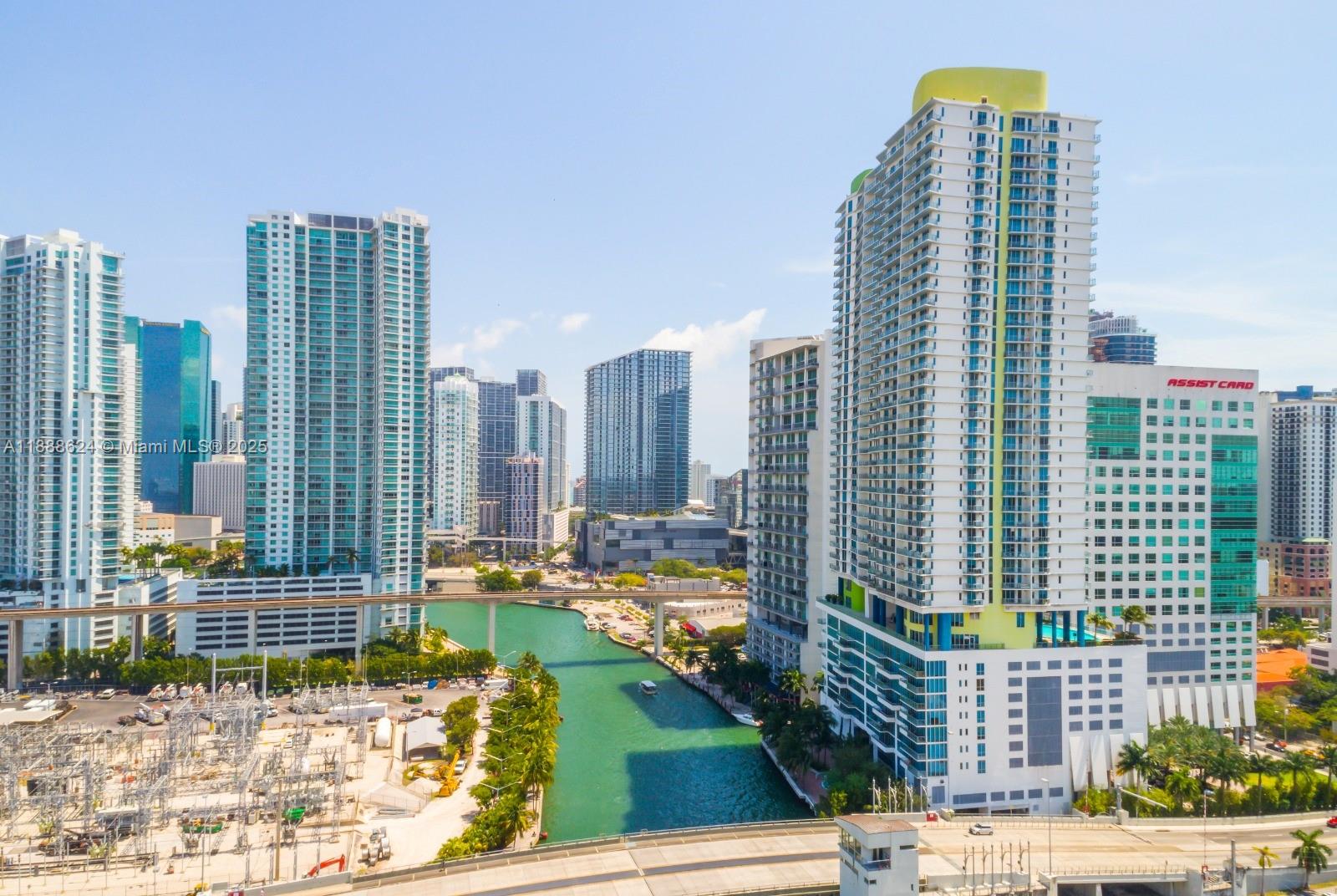 Upper floor 1BD/1.5BA in Latitude on the River, a waterfront Brickell high-rise steps to Brickell City Centre. Residence #3605 offers river + skyline views, floor-to-ceiling windows, sunset balcony, modern kitchen & stainless appliances, walk-in closet. Full-amenity tower with 24/7 concierge, valet, fitness center, spa, pool, theater, and club room. Investor-friendly and pet-friendly. Prime walkable location near dining, shops, parks & transit. Easy to show & move-in ready.