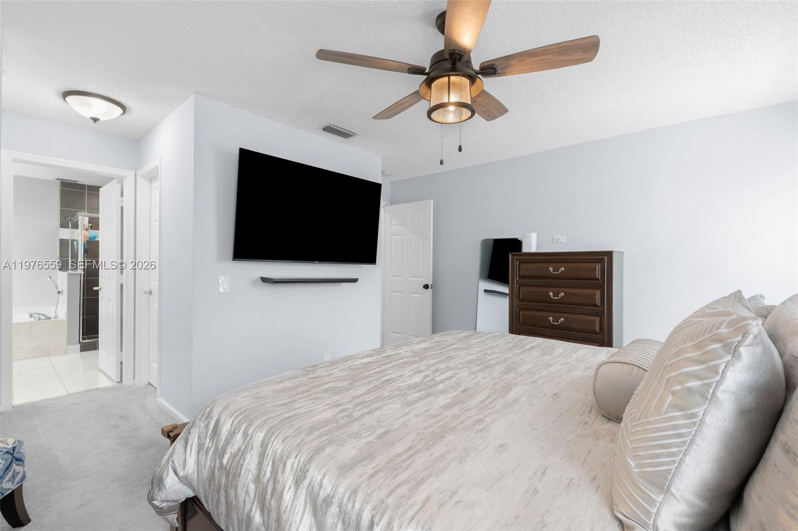 COCOBAY - Residential