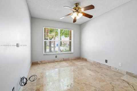 Single Family Residence in Miramar FL 17660 32nd St 24.jpg