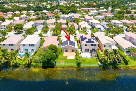 Single Family Residence in Miramar FL 17660 32nd St 2.jpg