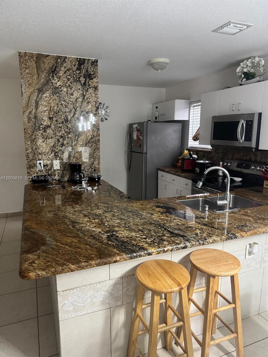 6763 NW 182nd St 102