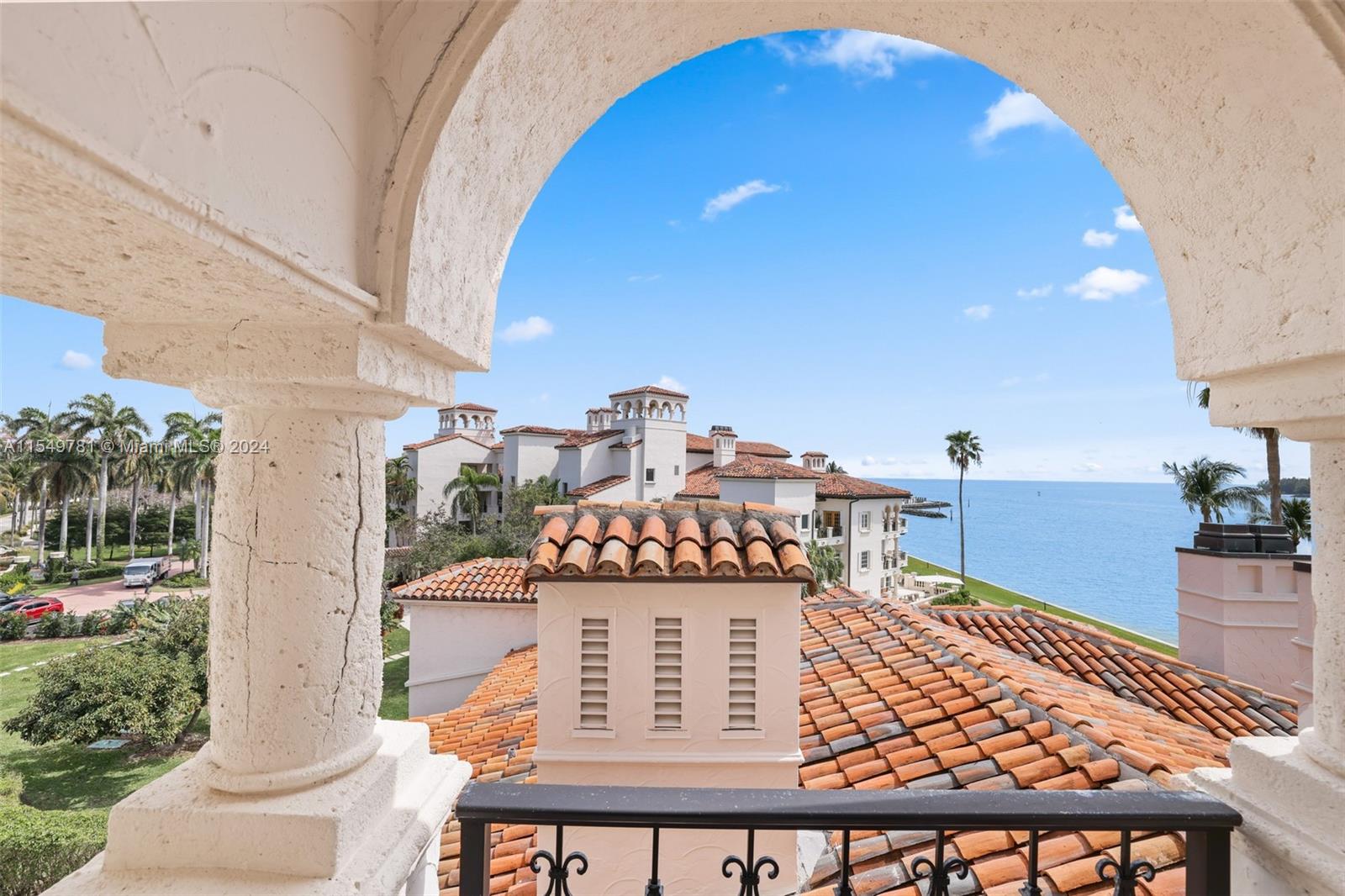 BAYSIDE VILLAGE CONDO - Residential Lease