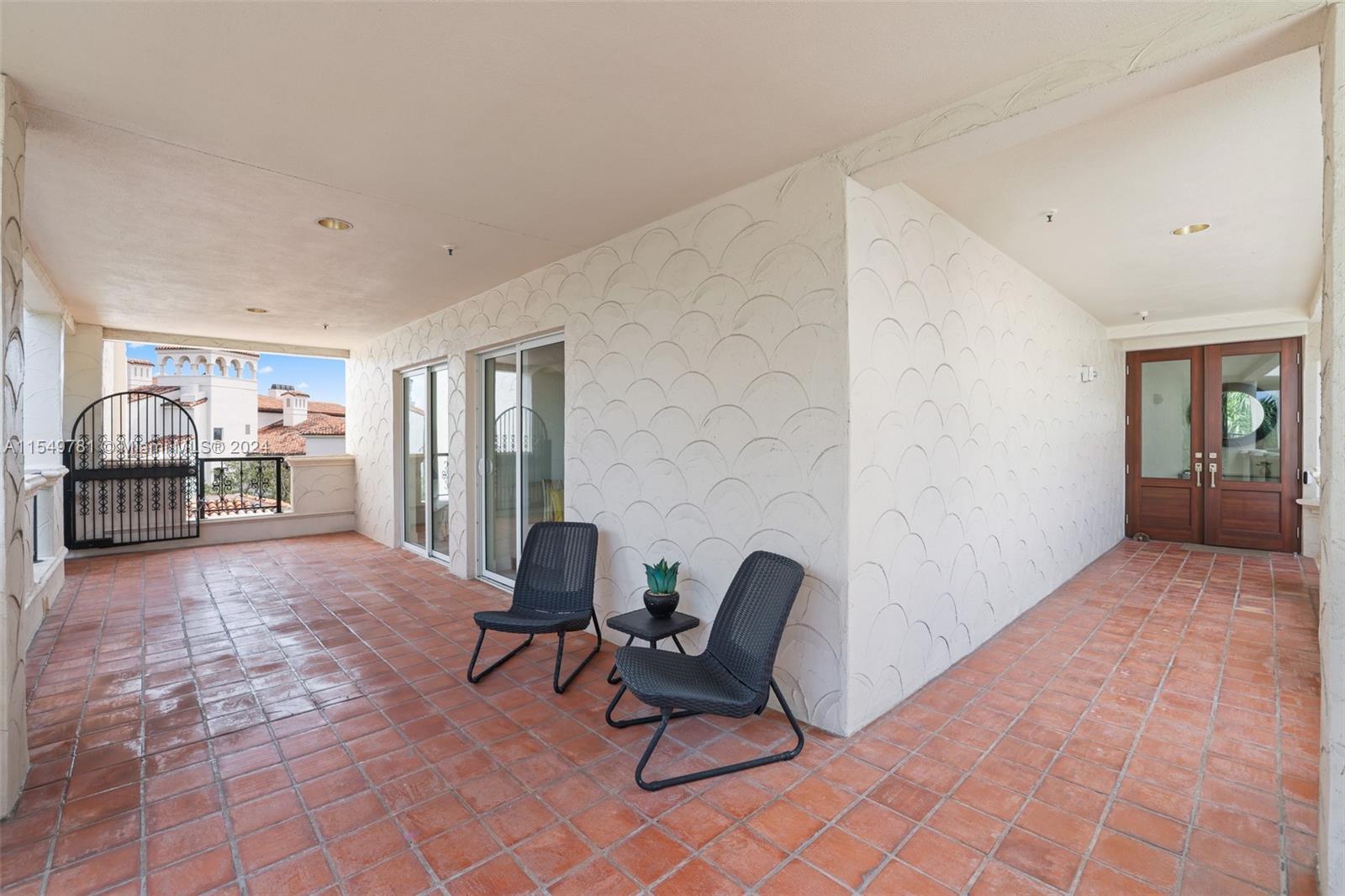 BAYSIDE VILLAGE CONDO - Residential Lease