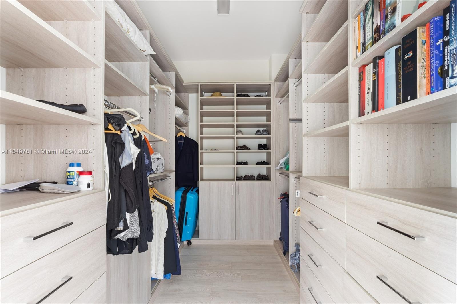 BAYSIDE VILLAGE CONDO - Residential Lease