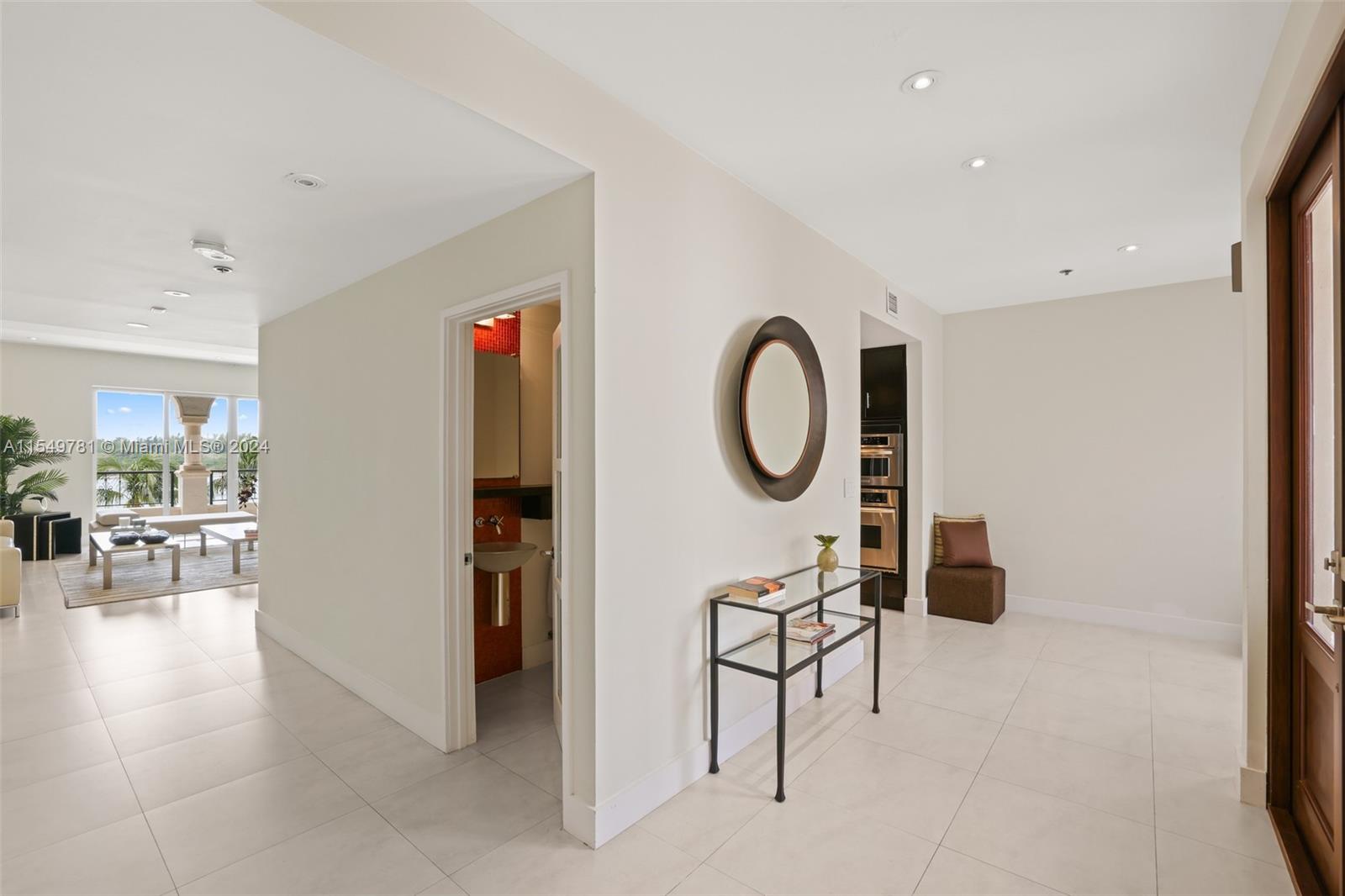 BAYSIDE VILLAGE CONDO - Residential Lease