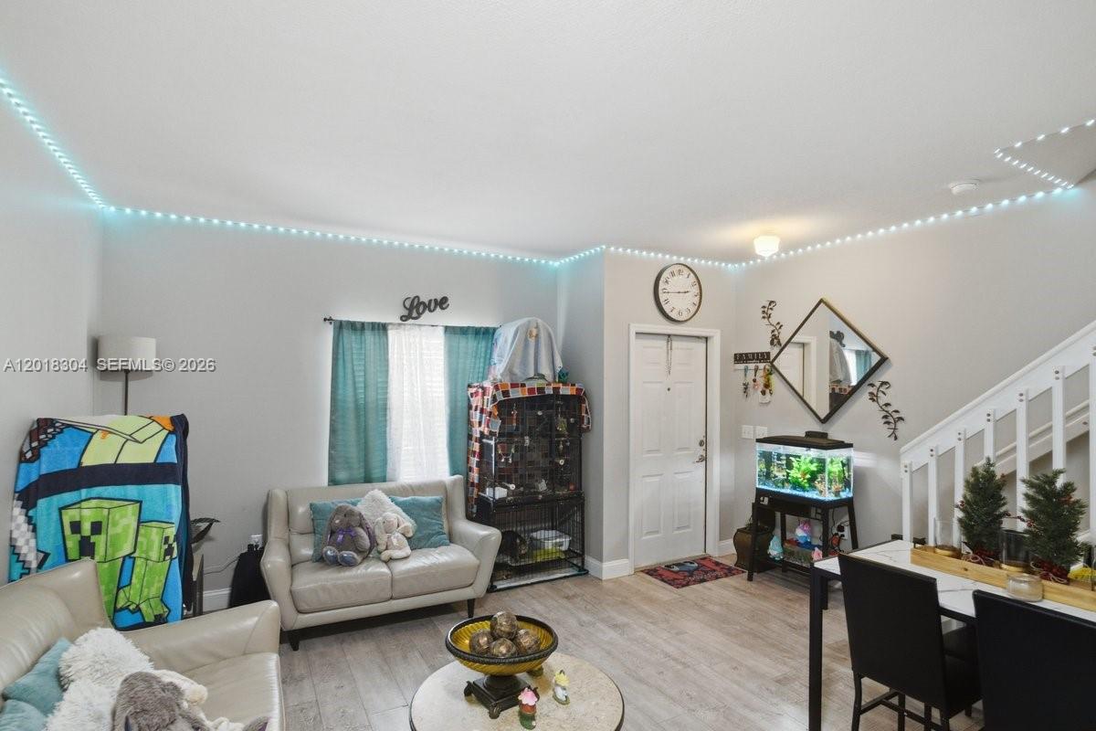 TOWNGATE CONDO ELEVEN - Residential