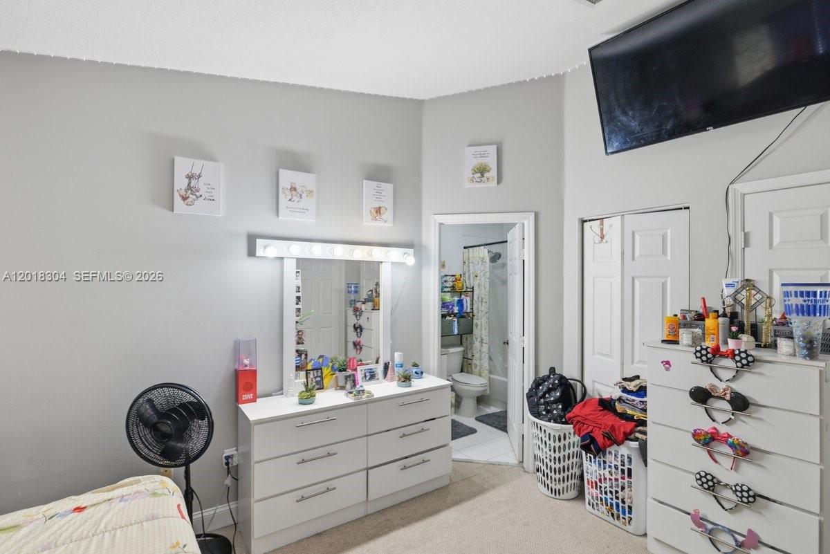 TOWNGATE CONDO ELEVEN - Residential
