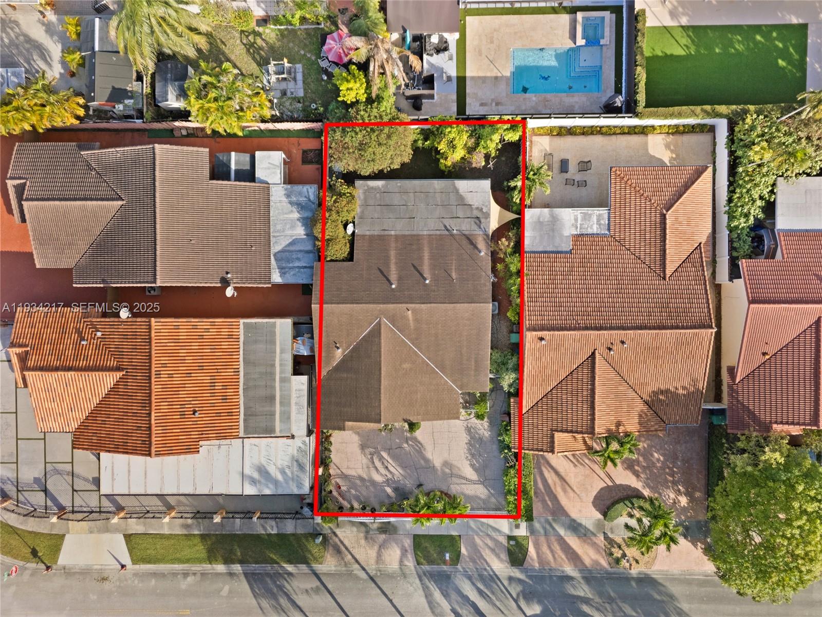 CALIFORNIA HEIGHTS - Residential