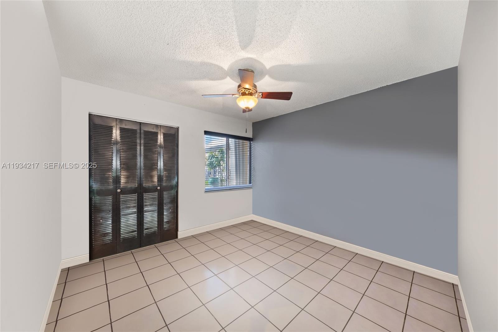 CALIFORNIA HEIGHTS - Residential