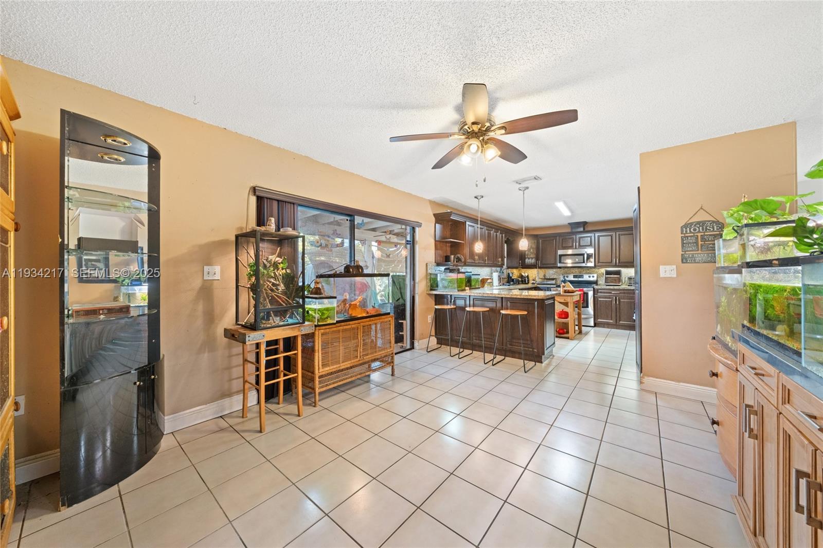 CALIFORNIA HEIGHTS - Residential