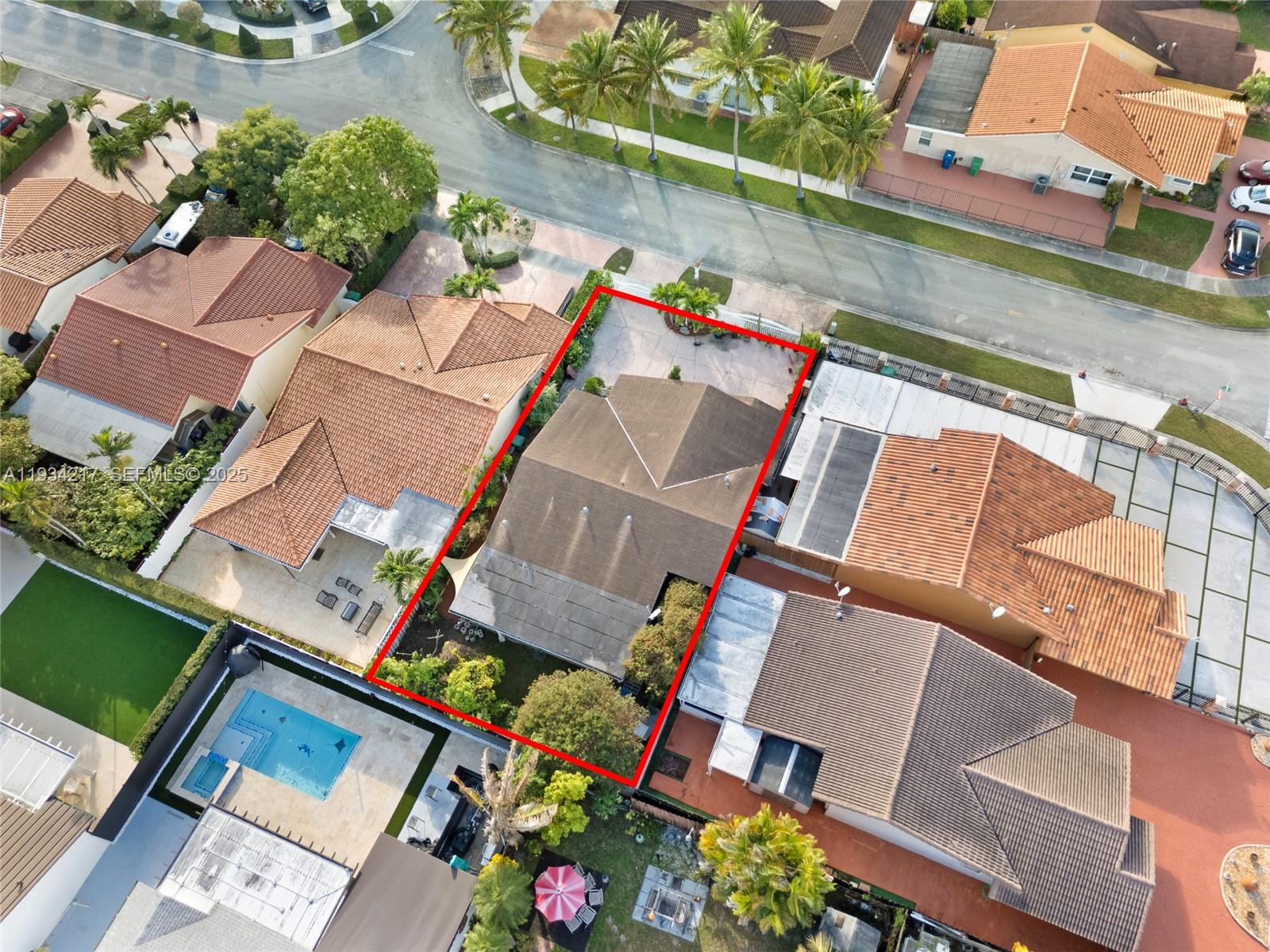 CALIFORNIA HEIGHTS - Residential