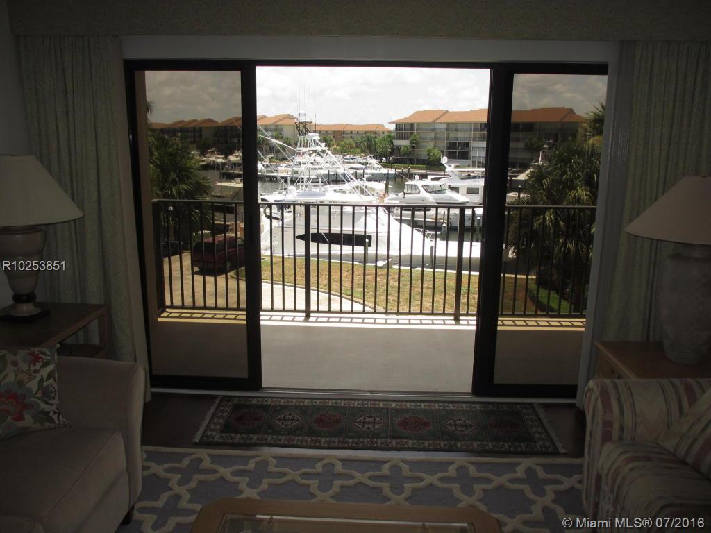 MARINA AT THE BLUFFS COND - Residential Lease